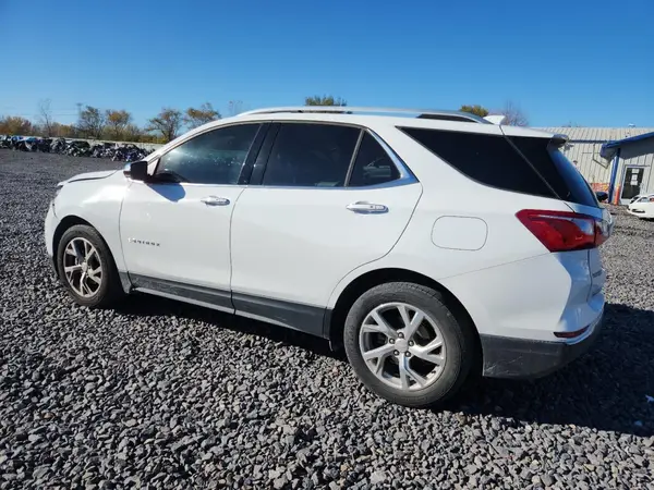 2GNAXMEV9J6298978 2018 CHEVROLET EQUINOX - Image 2