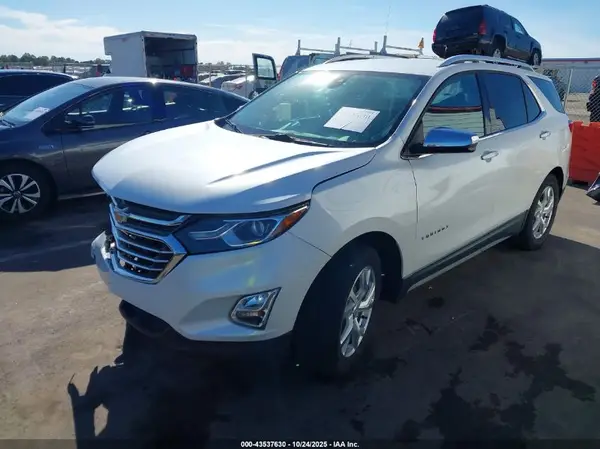 2GNAXMEVXJ6207295 2018 CHEVROLET EQUINOX - Image 2