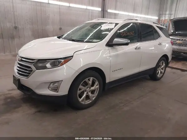 2GNAXMEVXJ6286421 2018 CHEVROLET EQUINOX - Image 2