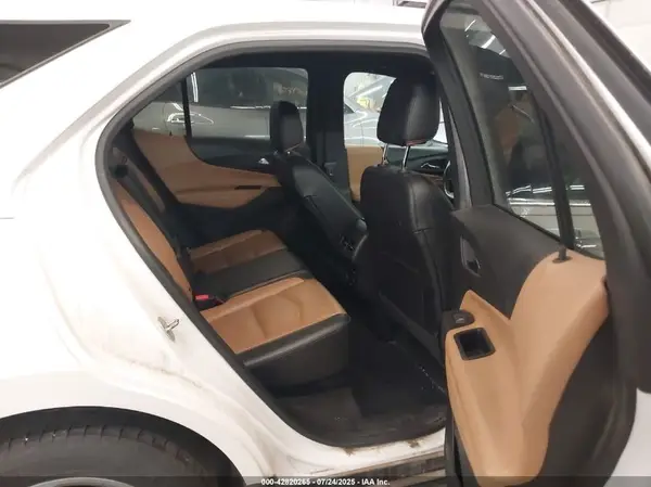 2GNAXMEVXJ6286421 2018 CHEVROLET EQUINOX - Image 8