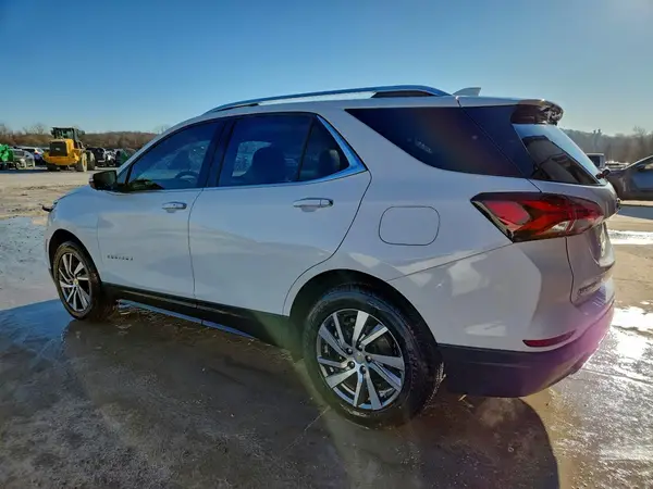2GNAXNEV0N6101420 2022 CHEVROLET EQUINOX - Image 2
