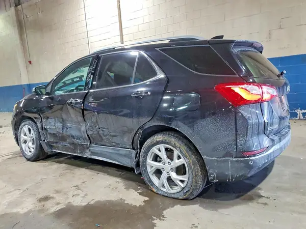 2GNAXNEV3L6132853 2020 CHEVROLET EQUINOX - Image 2