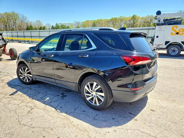 2GNAXNEV3N6112136 2022 CHEVROLET EQUINOX - Image 2