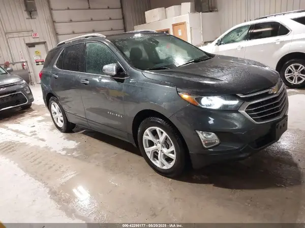 2GNAXNEV4L6178904 2020 CHEVROLET EQUINOX - Image 1