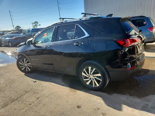 2GNAXNEV4N6123565 2022 CHEVROLET EQUINOX - Image 2