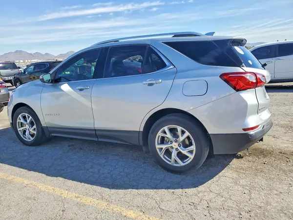 2GNAXNEV5L6188163 2020 CHEVROLET EQUINOX - Image 2