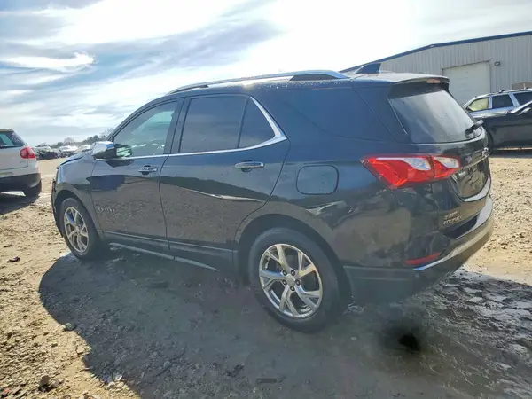 2GNAXNEV5L6194609 2020 CHEVROLET EQUINOX - Image 2