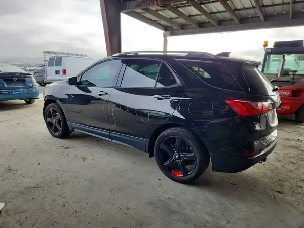 2GNAXNEV6L6201745 2020 CHEVROLET EQUINOX - Image 2
