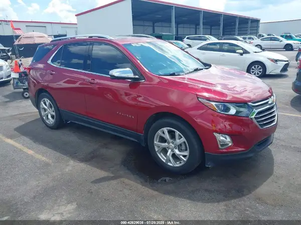2GNAXNEV6L6262478 2020 CHEVROLET EQUINOX - Image 1
