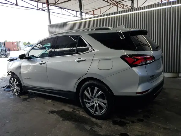 2GNAXNEV8N6135881 2022 CHEVROLET EQUINOX - Image 2