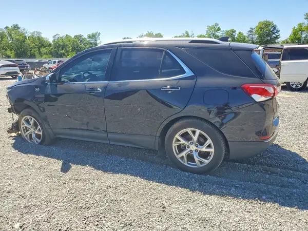 2GNAXNEV9L6110565 2020 CHEVROLET EQUINOX - Image 2