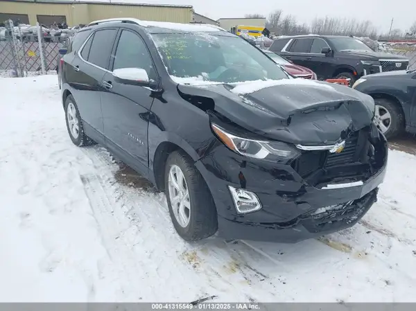 2GNAXNEV9M6150369 2021 CHEVROLET EQUINOX - Image 1