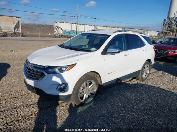 2GNAXNEX1J6219536 2018 CHEVROLET EQUINOX - Image 2