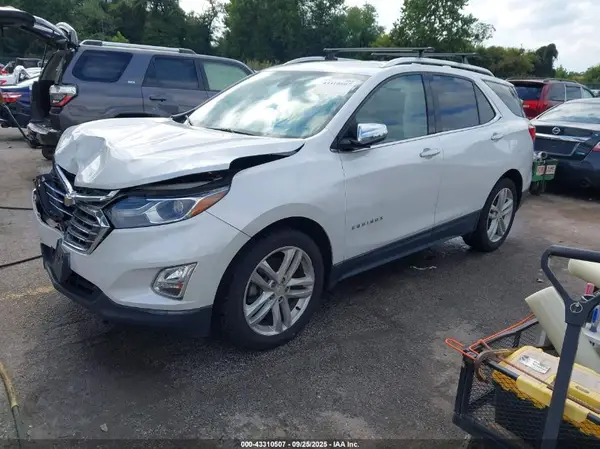 2GNAXNEX5J6203498 2018 CHEVROLET EQUINOX - Image 2