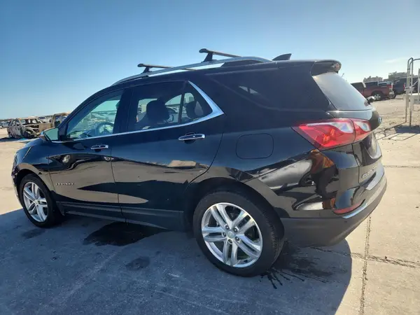 2GNAXNEX7J6137374 2018 CHEVROLET EQUINOX - Image 2