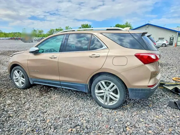 2GNAXNEX9J6171767 2018 CHEVROLET EQUINOX - Image 2
