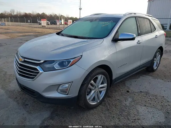 2GNAXNEX9J6210616 2018 CHEVROLET EQUINOX - Image 2