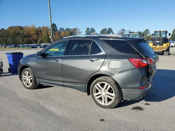 2GNAXPEX0L6219185 2020 CHEVROLET EQUINOX - Image 2