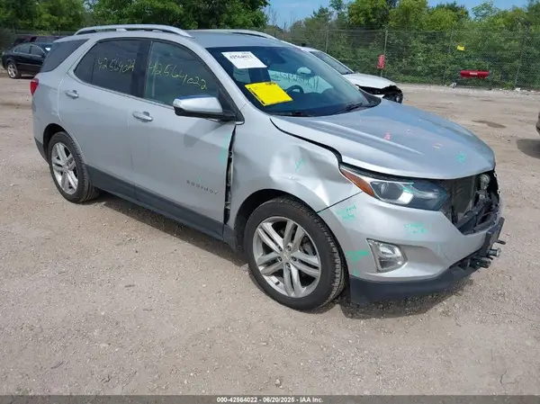 2GNAXPEX1K6211854 2019 CHEVROLET EQUINOX - Image 1