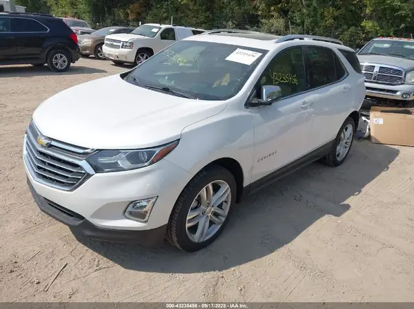 2GNAXPEX1K6281712 2019 CHEVROLET EQUINOX - Image 2