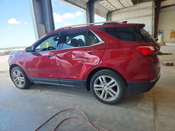2GNAXPEX1L6130452 2020 CHEVROLET EQUINOX - Image 2
