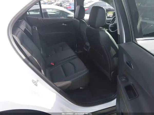 2GNAXPEX2K6101301 2019 CHEVROLET EQUINOX - Image 8