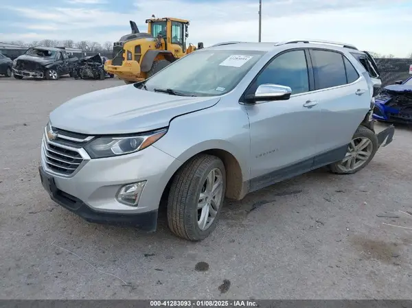 2GNAXPEX2K6216383 2019 CHEVROLET EQUINOX - Image 2