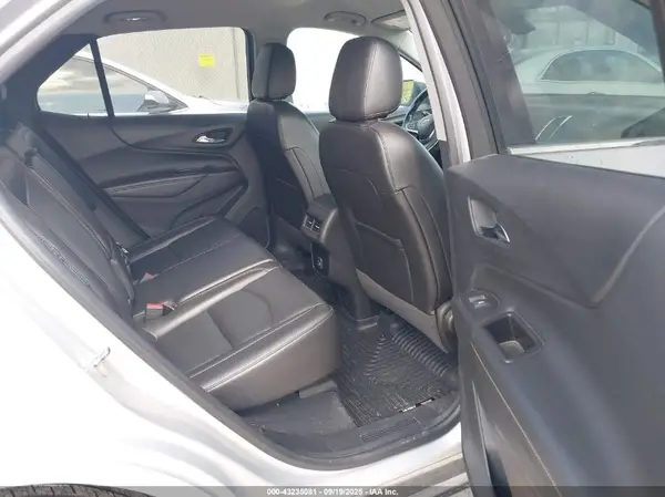 2GNAXPEX2K6256883 2019 CHEVROLET EQUINOX - Image 8