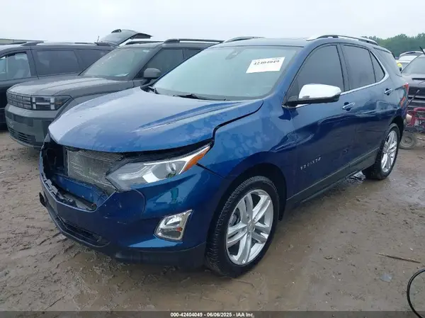 2GNAXPEX2L6243231 2020 CHEVROLET EQUINOX - Image 2