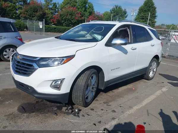 2GNAXPEX3K6142116 2019 CHEVROLET EQUINOX - Image 2