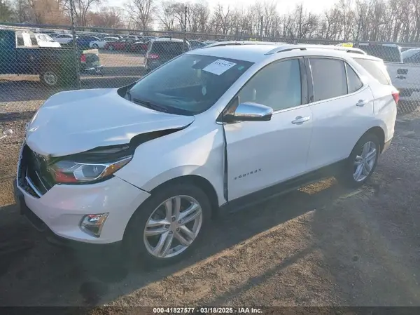 2GNAXPEX3K6251661 2019 CHEVROLET EQUINOX - Image 2