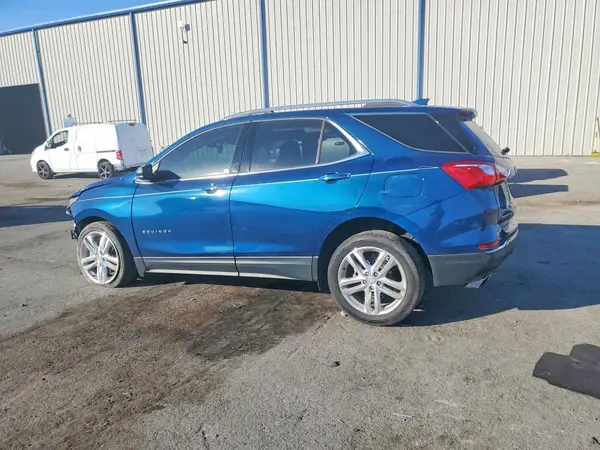 2GNAXPEX3L6277906 2020 CHEVROLET EQUINOX - Image 2