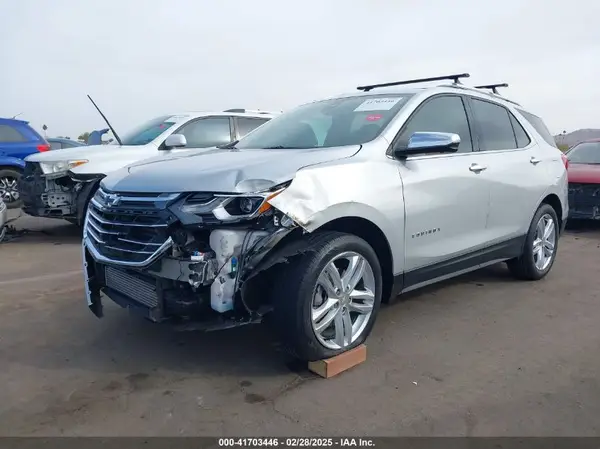 2GNAXPEX4K6236974 2019 CHEVROLET EQUINOX - Image 2
