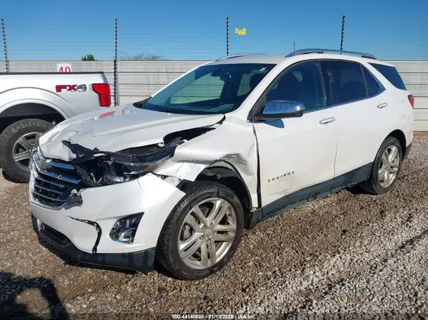 2GNAXPEX4K6278268 2019 CHEVROLET EQUINOX - Image 2