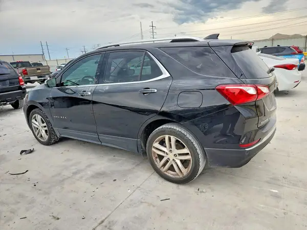 2GNAXPEX5L6236032 2020 CHEVROLET EQUINOX - Image 2