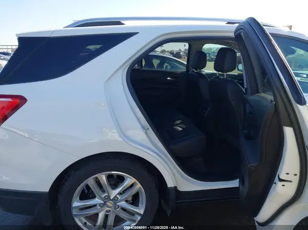 2GNAXPEX6K6129005 2019 CHEVROLET EQUINOX - Image 8