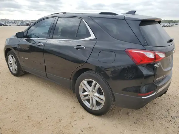 2GNAXPEX6L6235438 2020 CHEVROLET EQUINOX - Image 2