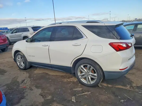 2GNAXPEX8K6139938 2019 CHEVROLET EQUINOX - Image 2