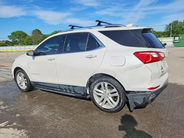 2GNAXPEX8K6288849 2019 CHEVROLET EQUINOX - Image 2