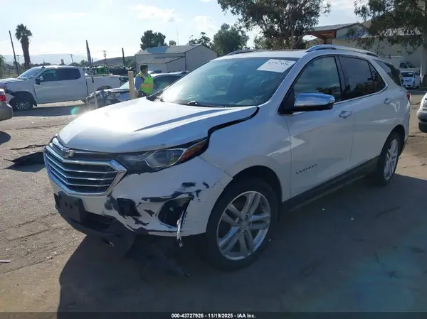 2GNAXPEX8K6292223 2019 CHEVROLET EQUINOX - Image 2