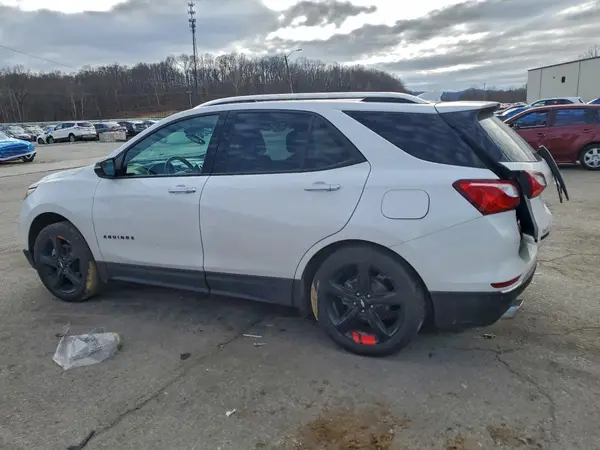 2GNAXPEX8L6271566 2020 CHEVROLET EQUINOX - Image 2