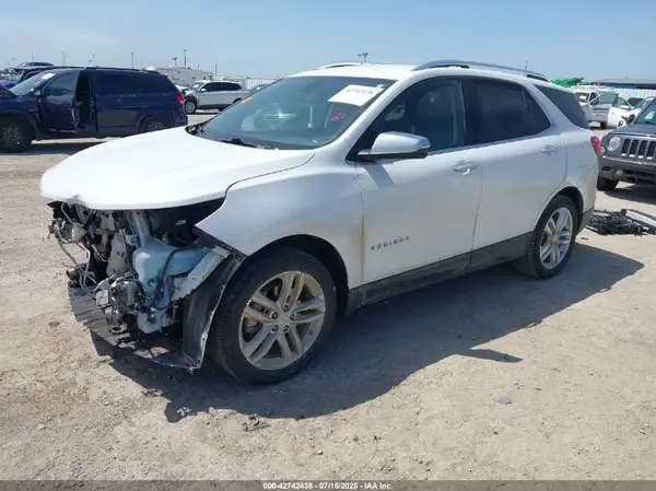 2GNAXPEX9K6167375 2019 CHEVROLET EQUINOX - Image 2