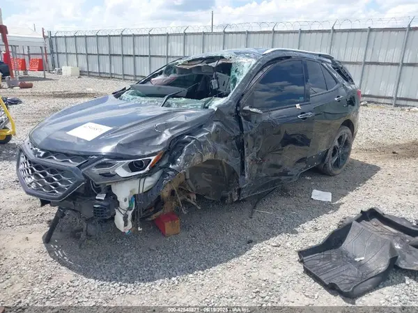 2GNAXPEX9L6153106 2020 CHEVROLET EQUINOX - Image 2