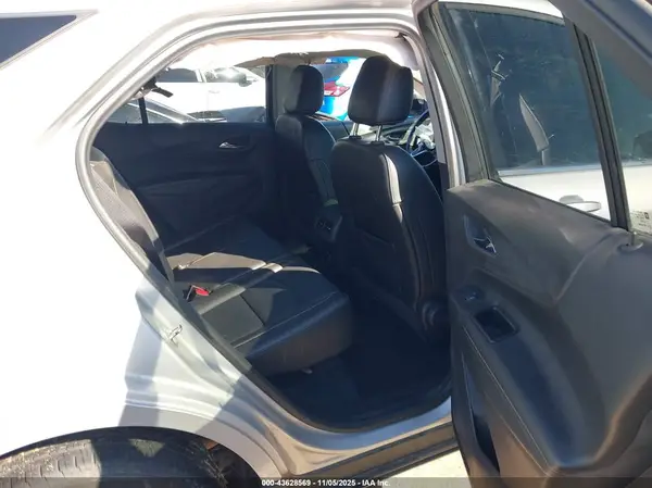 2GNAXPEXXK6165537 2019 CHEVROLET EQUINOX - Image 8