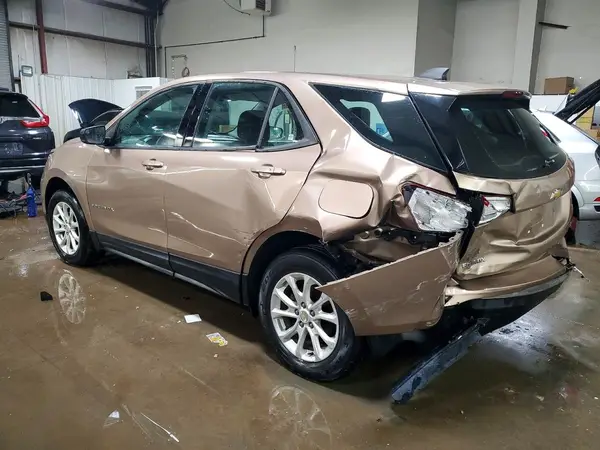 2GNAXREV0J6260956 2018 CHEVROLET EQUINOX - Image 2