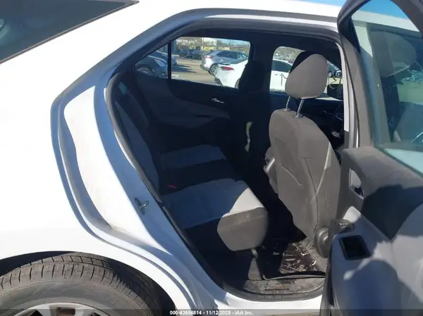 2GNAXREV0J6275456 2018 CHEVROLET EQUINOX - Image 8