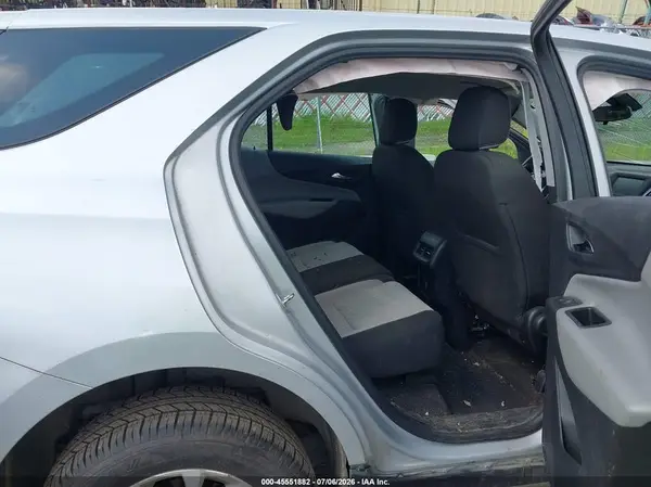 2GNAXREV0J6284173 2018 CHEVROLET EQUINOX - Image 8