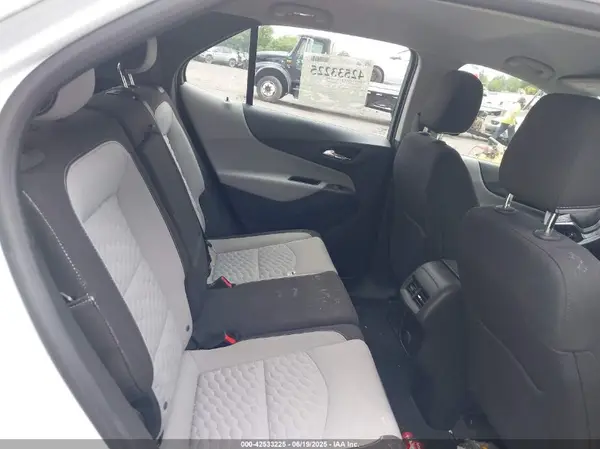 2GNAXREV0J6311176 2018 CHEVROLET EQUINOX - Image 8