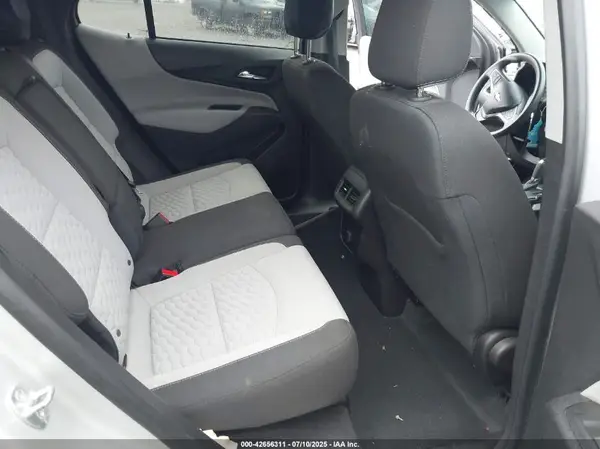 2GNAXREV1J6109799 2018 CHEVROLET EQUINOX - Image 8