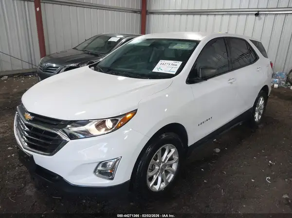 2GNAXREV1J6121127 2018 CHEVROLET EQUINOX - Image 2